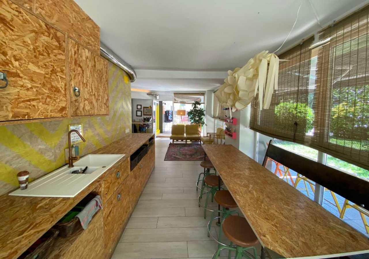 Blai Blai Hostel Zarautz Kültér fotó